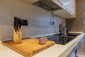 Appartamento, 1 letto matrimoniale, animali ammessi | Cucina privata | Frigorifero, microonde, piano cottura, lavastoviglie