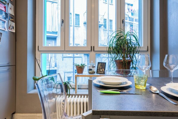 Apartment, 1 Double Bed, Pets allowed | Dining room