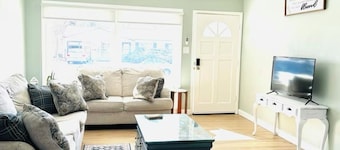 lovely 3-bedroom home close to everything Colorado Springs has to offer