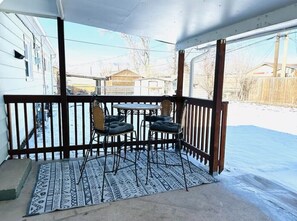 Outdoor dining - lovely 3-bedroom home close to everything Colorado Springs has to offer (Colorado Springs)