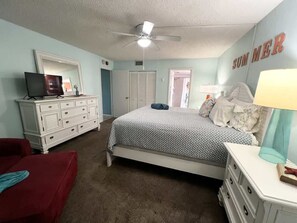 2 bedrooms, desk, iron/ironing board, travel crib