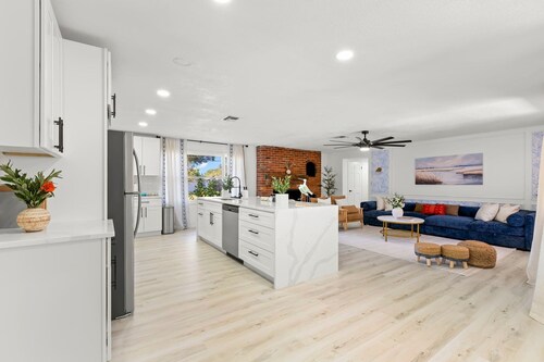 5BR Pool Villa | Game Room | Near Clearwater Beach