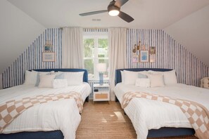 4 bedrooms, WiFi, bed sheets