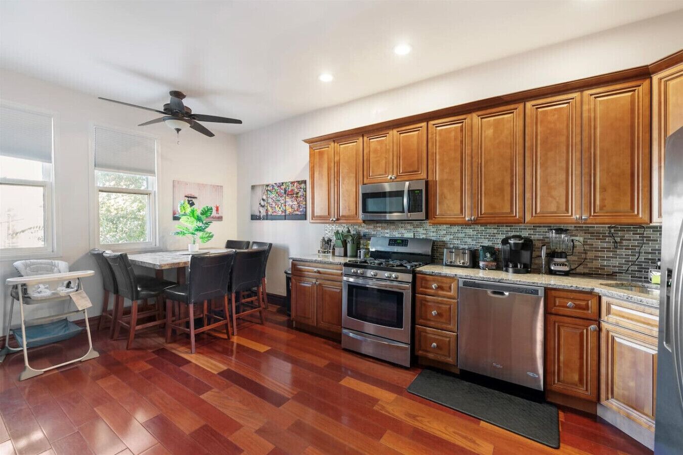 Microwave, oven, stovetop, dishwasher
