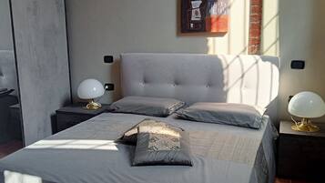 1 Schlafzimmer, Bügeleisen/Bügelbrett, Bettwäsche