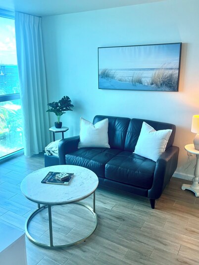 Clean and Elevated 1-bedroom full Apartment with amazing views and amenities!