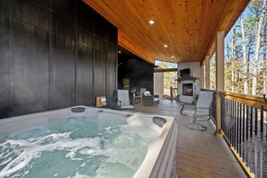Bain à remous extérieur