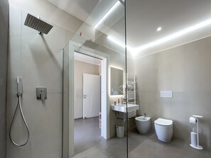 Chambre Double Deluxe, vue ville | Salle de bain