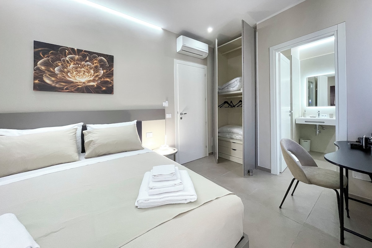 Habitación individual Confort, 1 cama King size | Wifi gratis