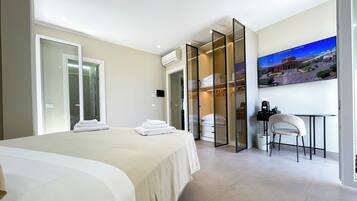 Chambre Double Supérieure, 1 trÚs grand lit, vue ville