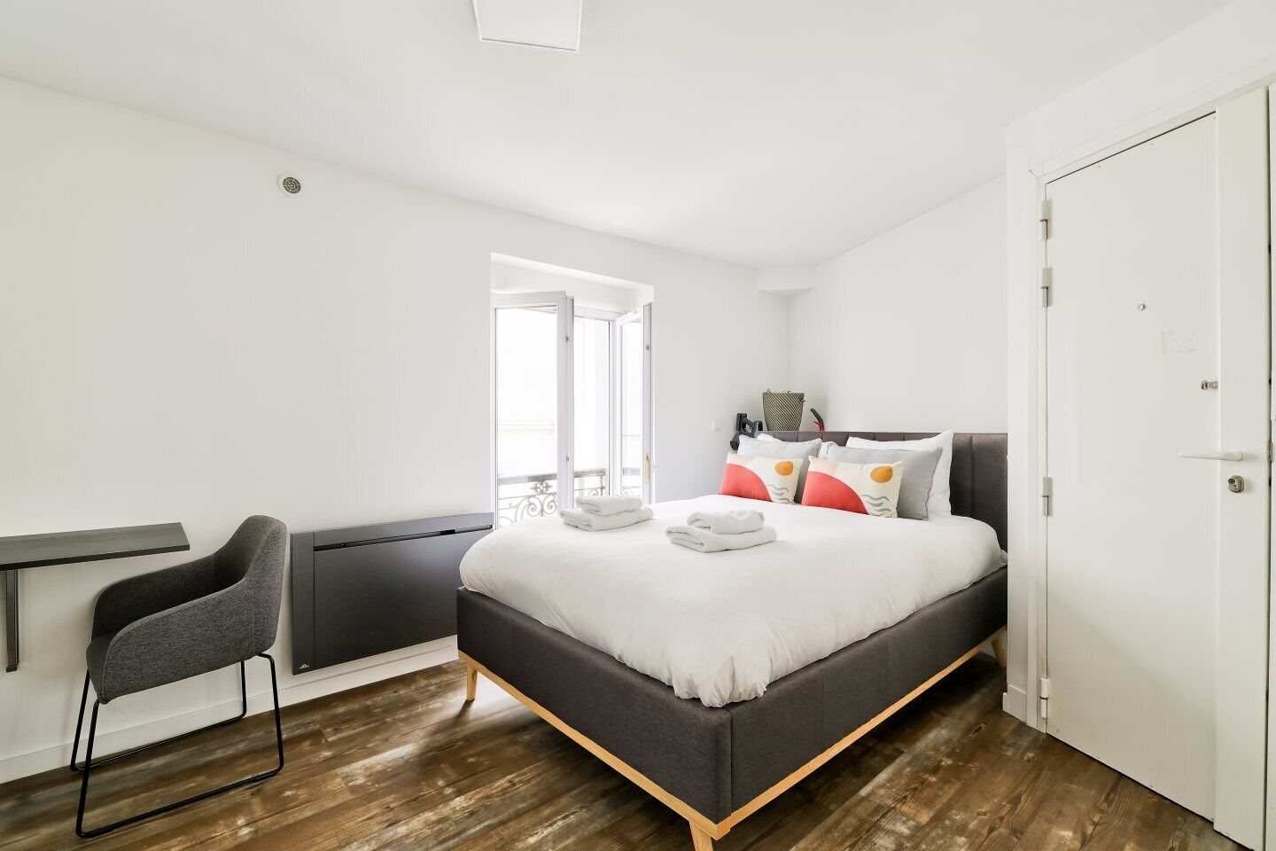 1 bedroom, free WiFi, bed sheets