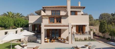 Alberca al aire libre