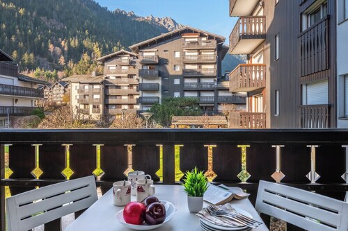 Near the slopes of Chamonix-Mont-Blanc - Balcony