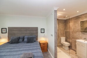 4 chambres, décoration personnalisée, ameublement personnalisé