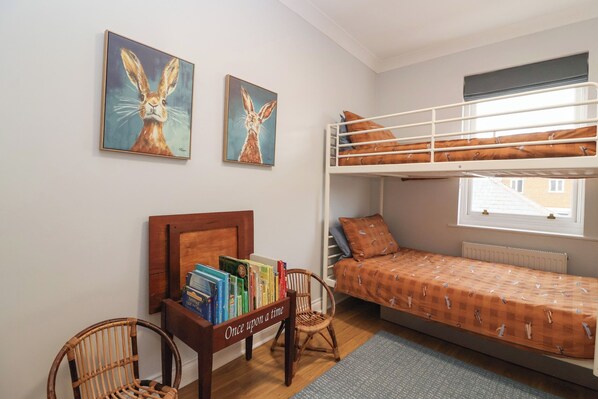 4 chambres, décoration personnalisée, ameublement personnalisé