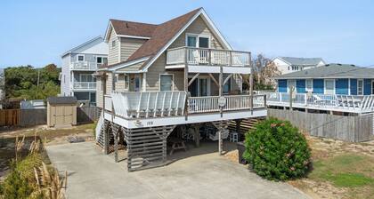 Field of Dreams: Hot Tub | Close to Wright Brothers Memorial