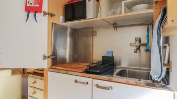 Alat memasak/pinggan mangkuk/perkakas dapur