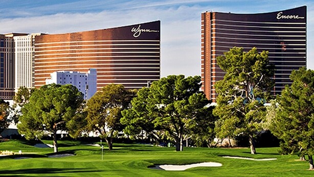 A golf course with a view of the Encore hotel and the UGM building in the background. - Guard Gated Golf Course 1mi to Vegas Strip Best Kept Secret Quiet Secure 9 (Las Vegas)