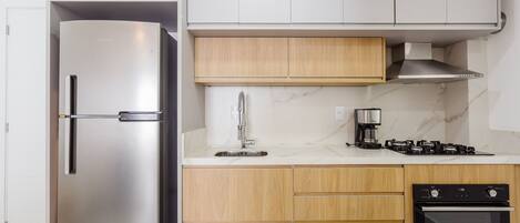 Basic Apartment | Private kitchen