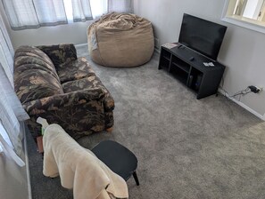 TV