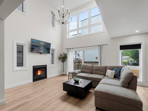 TV, fireplace, table tennis