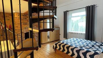 3 bedrooms, individually decorated, individually furnished, free WiFi