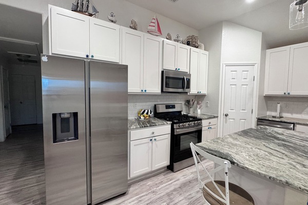 Microwave, oven, stovetop, dishwasher