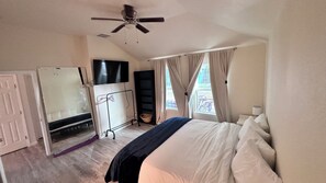 3 chambres, fer et planche à repasser, Wi-Fi, literie fournie