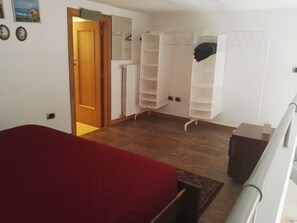 1 chambre, accĂšs au Wi-Fi (inclus), literie fournie