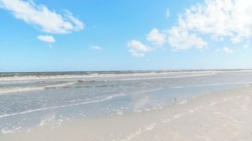 Sun loungers, beach towels