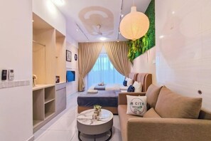 Room - Sky Tree by RR JBcity (Johor Bahru)