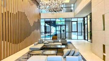 Lobby lounge