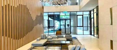 Lobby lounge