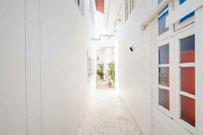 Property grounds - Baan Kangmung HuaHin Resort (Hua Hin)