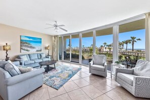 公寓客房, 多張床 (Caribe C212) | 起居區