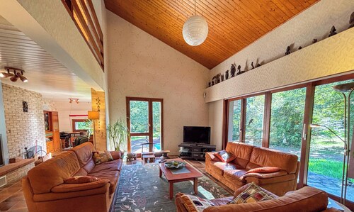 Villa Les Chabannes – Piscine, Billard & Loisirs