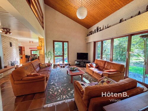 Villa Les Chabannes – Pool, Billiards & Leisure