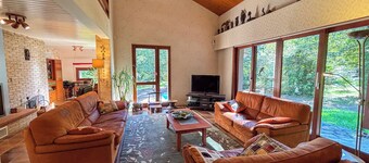 Villa Les Chabannes – Piscine, Billard & Loisirs