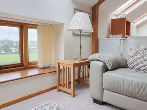 Living area - The Dairy (Axminster)