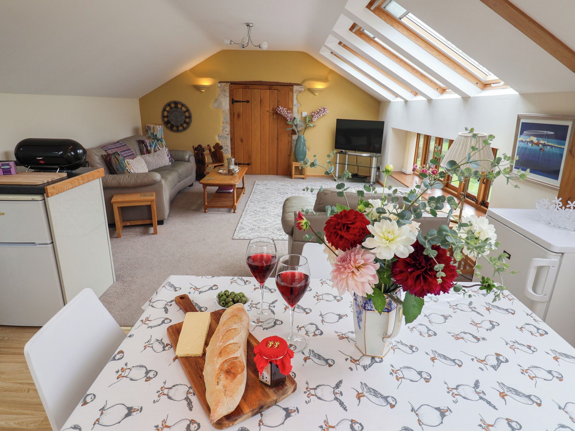 المنشأة من الداخل