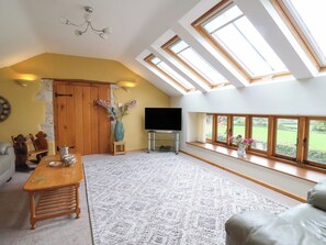 Living area - The Dairy (Axminster)