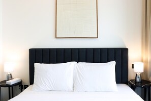 1 bedroom, iron/ironing board, Internet, bed sheets - Stylish 1BR with Skyline Views | Sobha Crest, (Dubai)