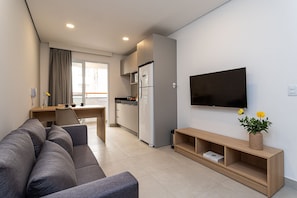 Appartamento Exclusive | Area soggiorno | Smart TV 40 pollici con canali digitali