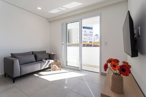 40-inch Smart TV with digital channels