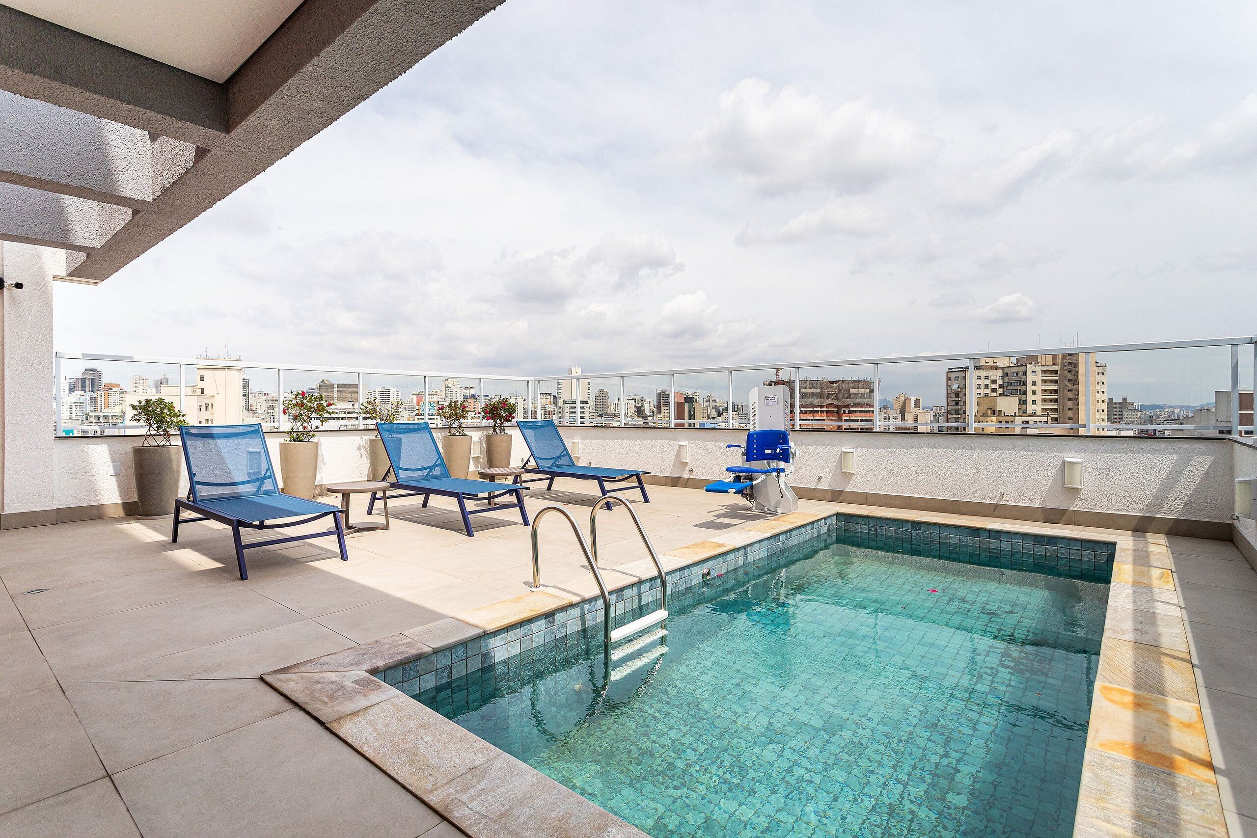 Appartement Premium | Piscine | Piscine extérieure