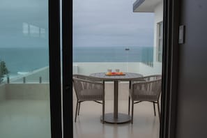 Suite, 1 King Bed, Balcony, Sea View | Outdoor dining - Salt and Sand (Wilderness)