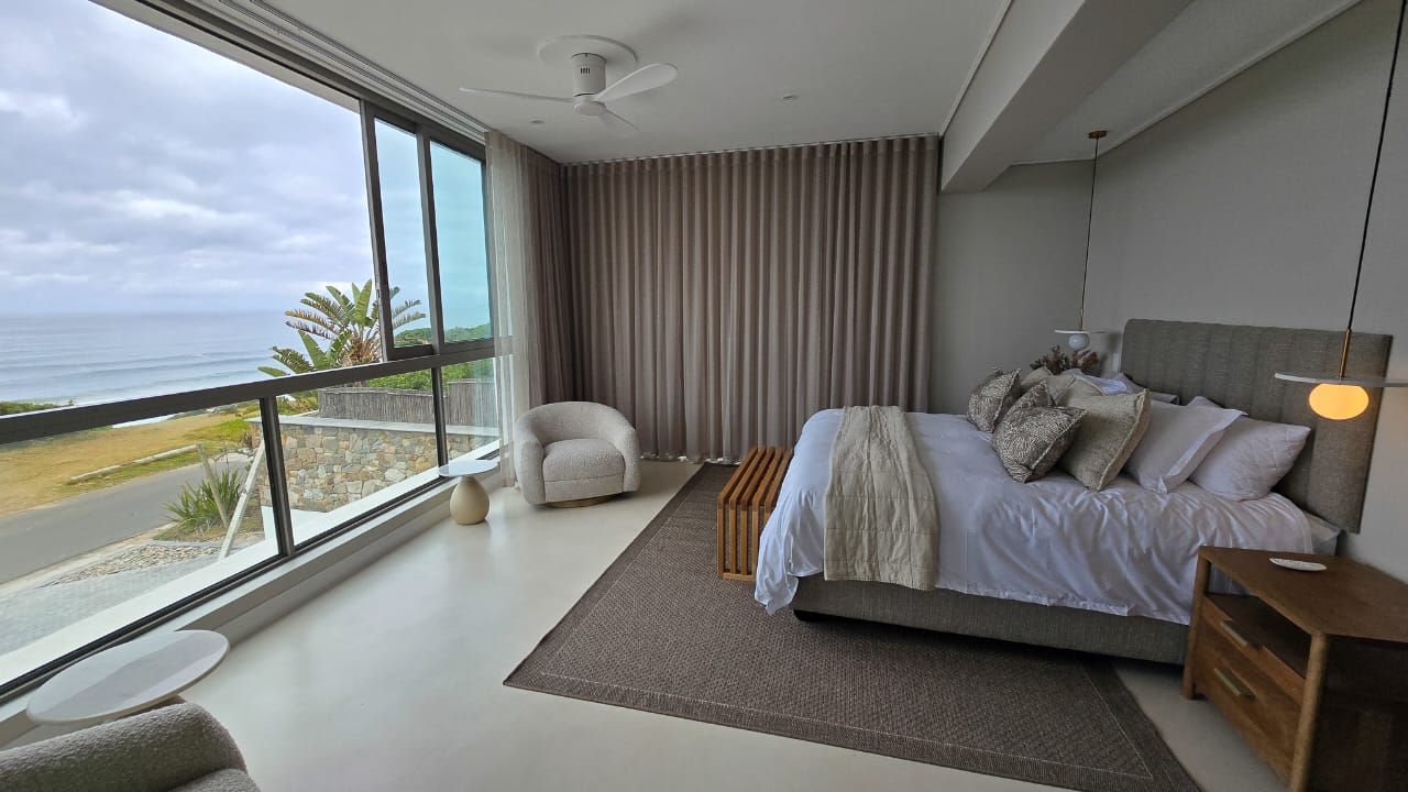 Suíte real, vista para o mar | Cofres nos quartos, escrivaninha, cortinas blackout, Wi-Fi de cortesia