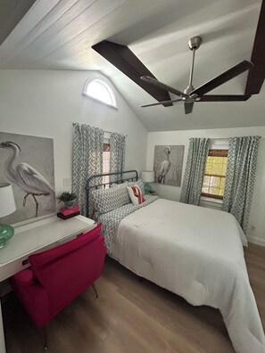 2 bedrooms, desk, iron/ironing board, free WiFi