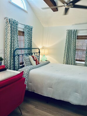 2 chambres, bureau, fer et planche à repasser, Wi-Fi gratuit
