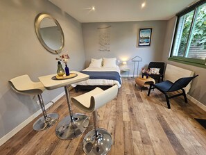 1 Schlafzimmer, Schreibtisch, kostenloses WLAN, Bettwäsche